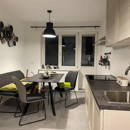 Gozdni Raj Rogla Apartment *