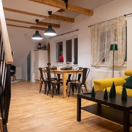 Gozdni Raj Rogla * Oplotnica