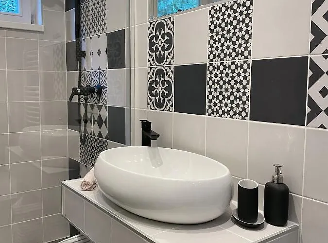 Gozdni Raj Rogla * Oplotnica